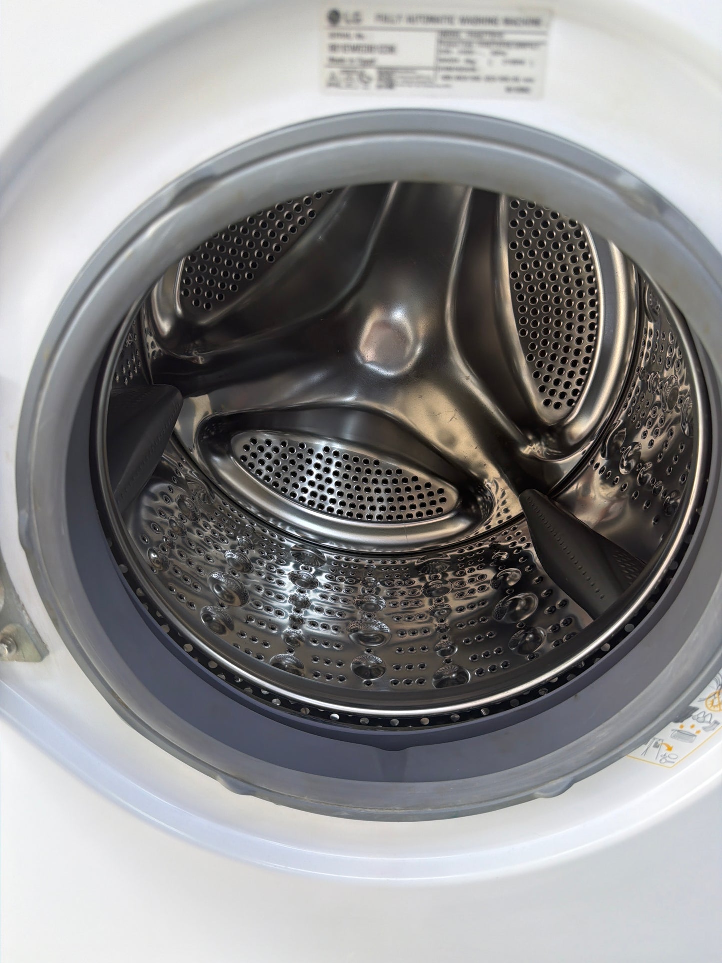 Lg 8 kg frant loded washing machine